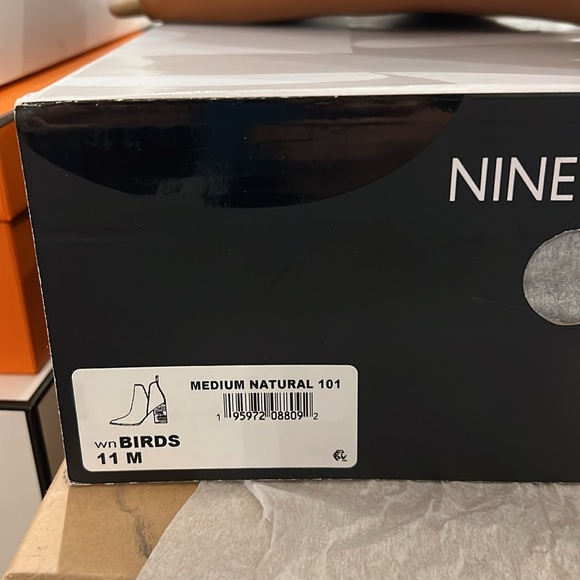 Birds Block Heel Booties in Caramel Sz 11 - BNIB!! - Picture 10 of 10